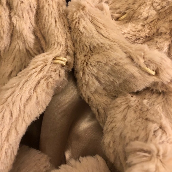 Solitaire Faux Fur Jacket - Picture 4 of 5